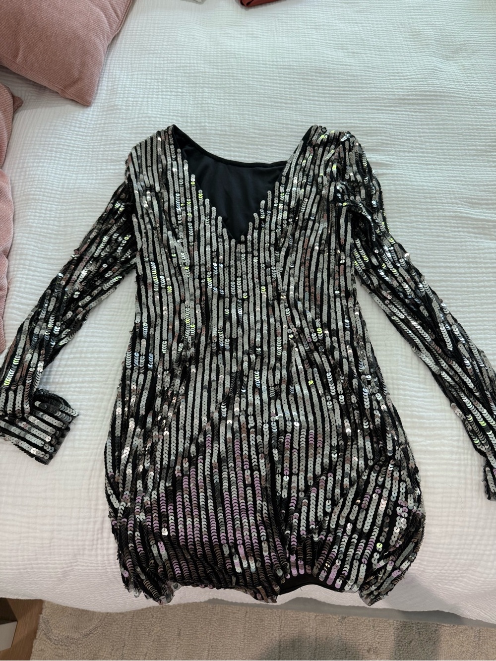 Nasty Gal long sleeve sequin mini dress - Picture 6 of 6